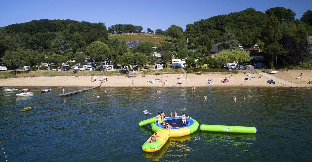 Beau-Rivage Du Lac De Pareloup Salles-Curan Ngoại thất bức ảnh